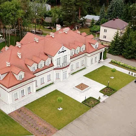 Europa 2* Borki Wyrki