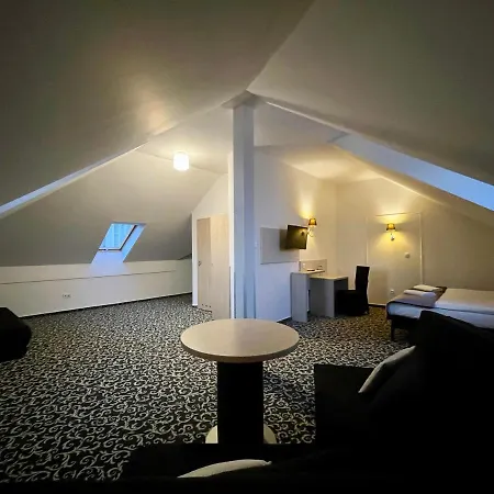 Europa Hotel 2*